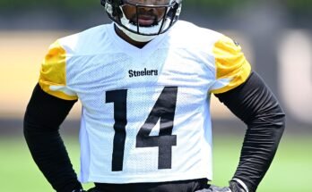 Pittsburgh Steelersin Kenneth Gainwell # 14 UPMC Rooney Sports -kompleksin Minicampin aikana 11. kesäkuuta 2025 Pittsburghissa, Pennsylvaniassa.
