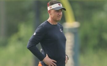 Yhdistä Chicago Bearsin yhteinen käytäntö Miami -delfiinien kanssa
