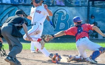 Cod Baseball League Cape ja ulkoneva tosiasiat 10. elokuuta.