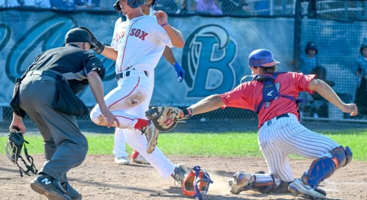 Cod Baseball League Cape ja ulkoneva tosiasiat 10. elokuuta.