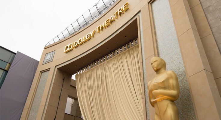 Dolby Theater Oscar Statue Placeholder