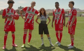 Eva Longoria investoida Meksikon jalkapallon kulttuuriin "Necaxa"
