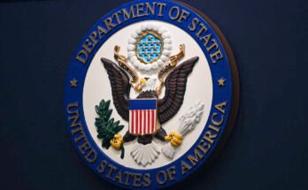 Ulkoministeriön sinetti nähdään Washingtonin ulkoministeriön LECTERN -tiedotustilassa, DC, 31. tammikuuta 2022.