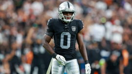 Eagles-Raiders Trade: Philadelphia ostaa CB Jakorian Bennettin DL Thomas Booker IV: lle verrattuna