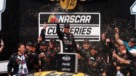 Bubba Wallace, itsensä kasvun ja näkökulman perusteella, voittaa Indianapolis -voitolla Brickyard 400: n voitolla