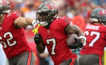 Fantasiajalkapallokurssit 2025: Ruskit todistettu NFL -malli, joka ennustaa Raheem Mosterin vaikeaa vuotta