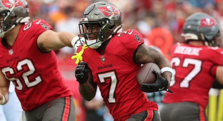 Fantasiajalkapallokurssit 2025: Ruskit todistettu NFL -malli, joka ennustaa Raheem Mosterin vaikeaa vuotta