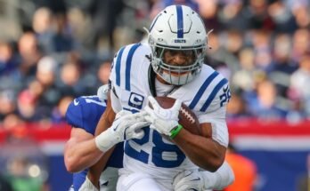 Fantasy Football Class 2025: NFL -mallin rintakuvat, jotka ennustavat Raheem Mostertin pudotusvuoden
