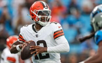 Sheder Sanders pohtii NFL: n esikauden alkua, kun taas Browns QB painostaa kohdistuspaikkaa vahvan suorituskyvyn jälkeen