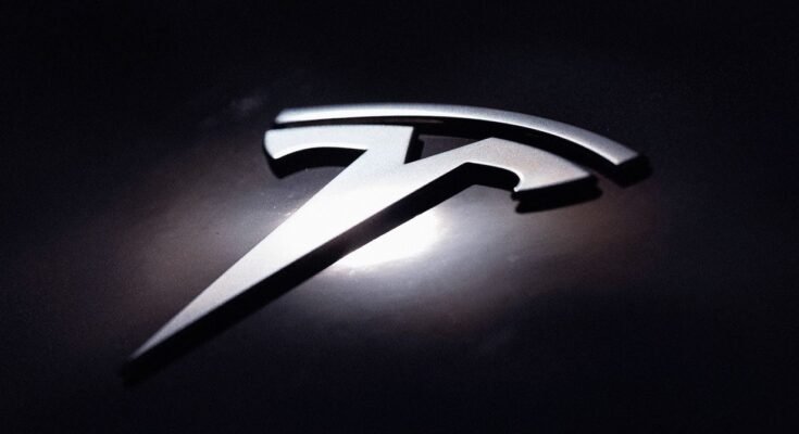 Tesla oli osittain vastuussa vuonna 2019 automaattisen kuljettajan kuolema 2019