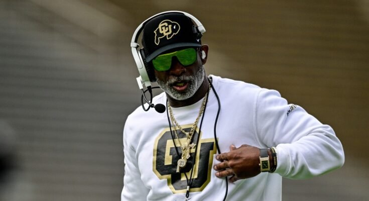 Deion Sandersillä ja sen Coloradon valmentajalla on 160 vuoden kokemus NFL: ssä