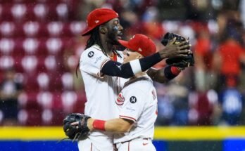 PHILLIES PUNAISEKSI PUNNUSTELUT: Arvostelut, asiantuntijoiden valinta, lähtökohdat, Pariisin trendit ja tilastot 13. elokuuta